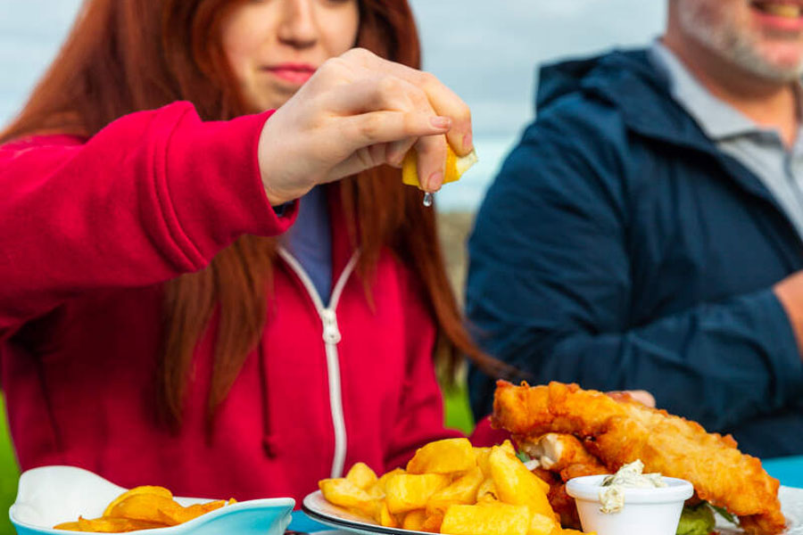 Fish & Chips Mullaghmore, co. Sligo westkust van Ierland