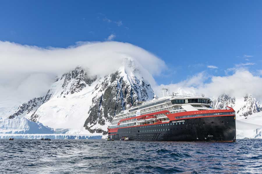 Hurtigruten Expeditie Antarctica | Antarctica & Falklandeilanden