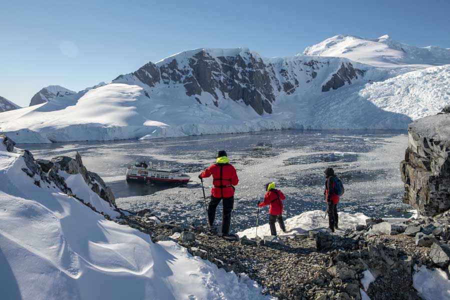 Hurtigruten Expeditie Antarctica, Falklands & South Georgia met BBI Travel