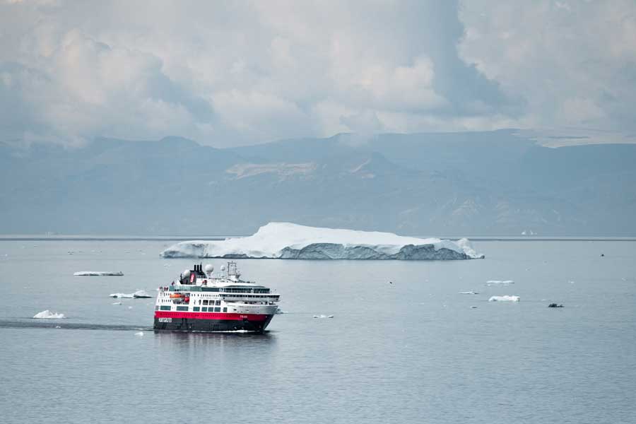 Hurtigruten expeditie Groenland met BBI Travel