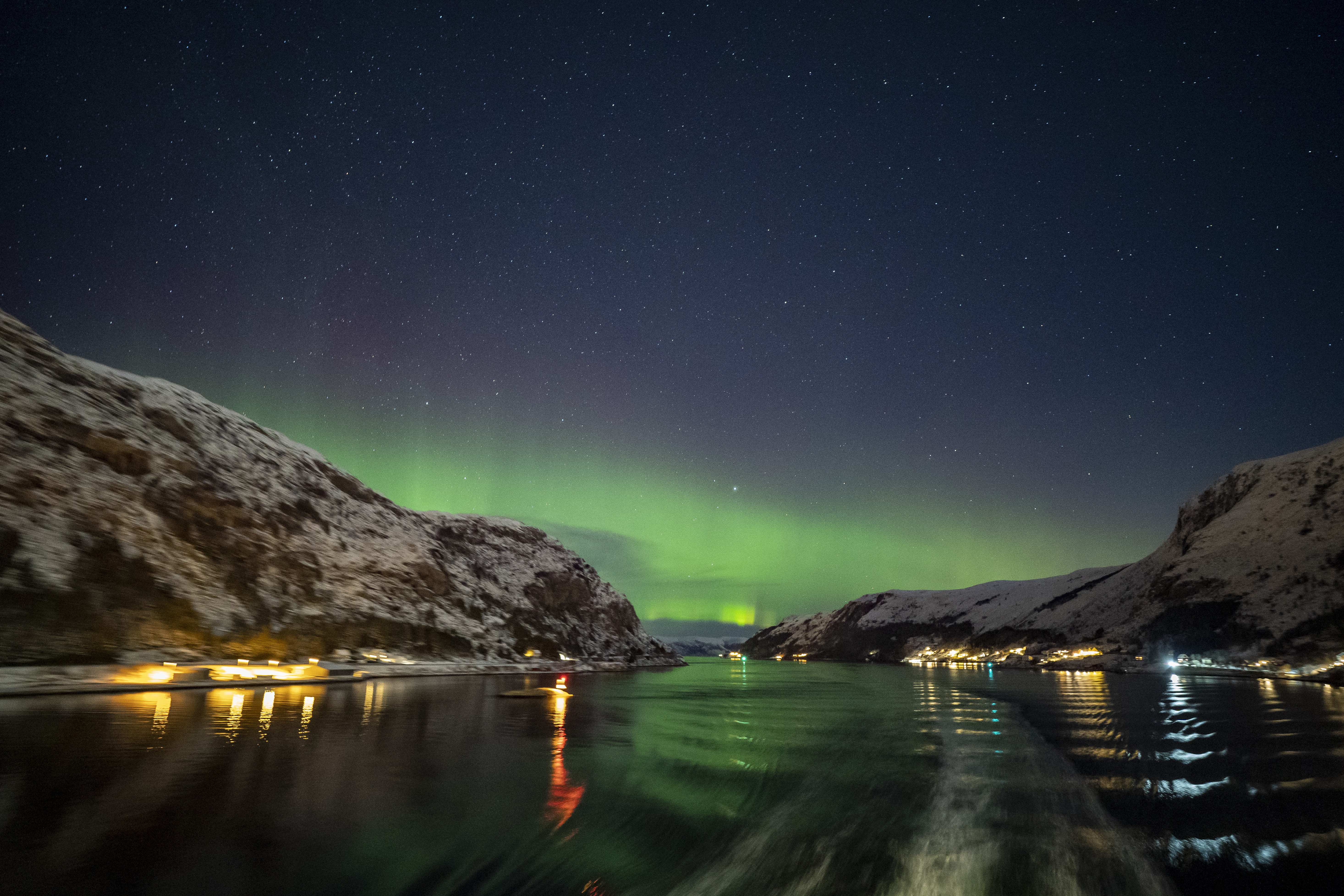 2024/25 12-Daagse Hurtigruten Noorderlicht reis Bergen - Kirkenes - Bergen