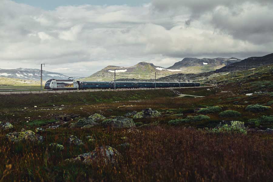 2025 16-Daagse Hurtigruten bus & treinreis