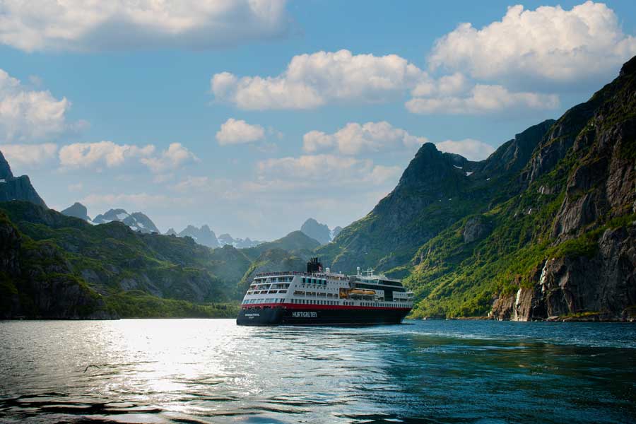 2025 16-Daagse Hurtigruten bus & treinreis