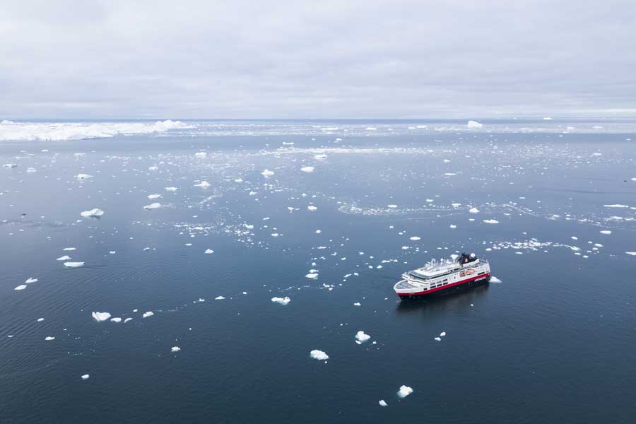 Hurtigruten expeditie Noordwest Passage met BBI Travel