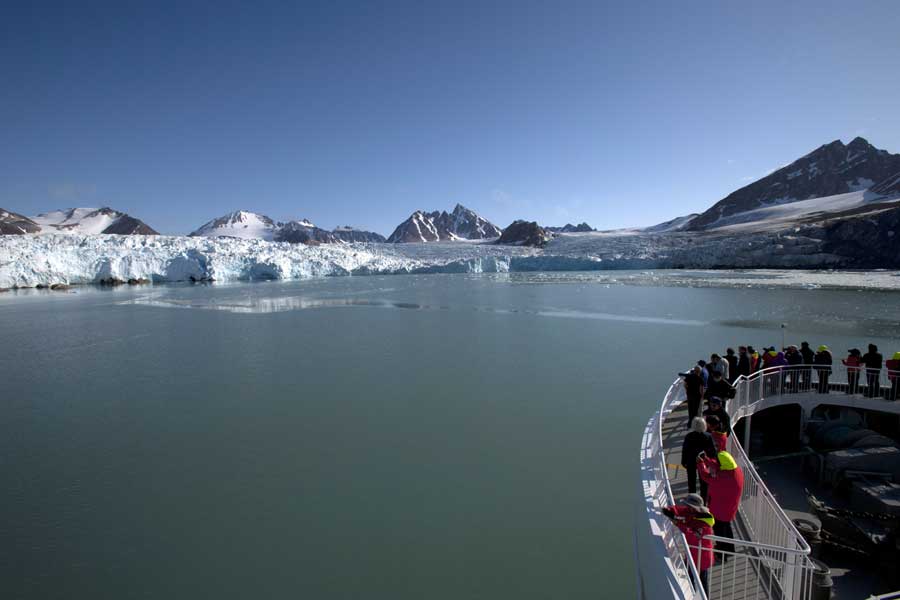 Hurtigruten Expeditie Spitsbergen met BBI Travel