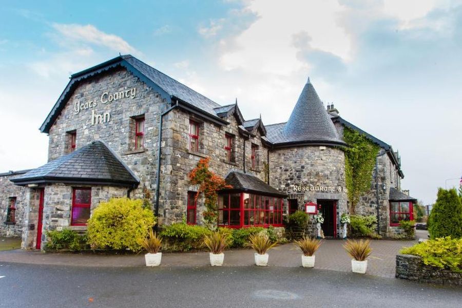 Yeats County Inn - Curry