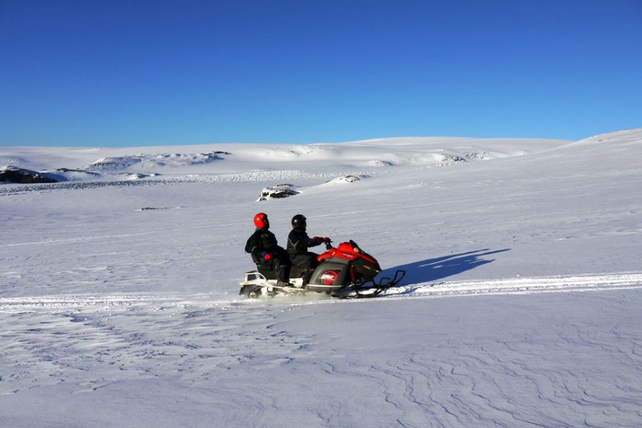 Sneeuwscooter IJsland