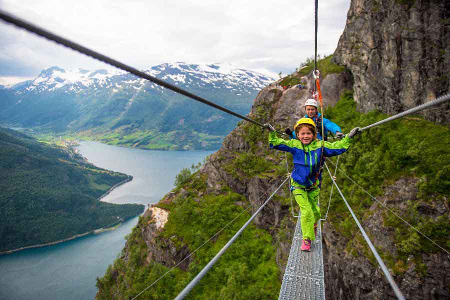 Via Ferrata in Loen Noorwegen