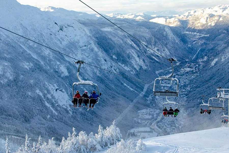 Stoellift van skigebied Gausta